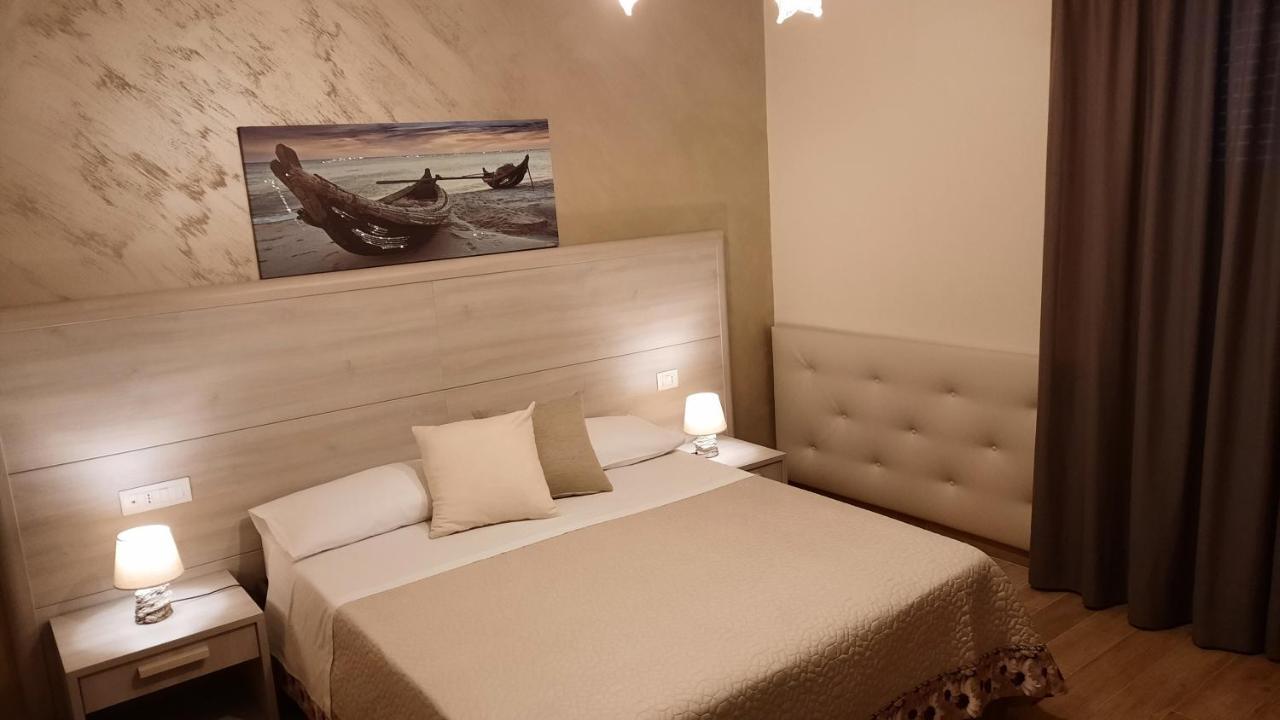 Oasi Perla Del Mare Rooms Aci Castello Exteriör bild